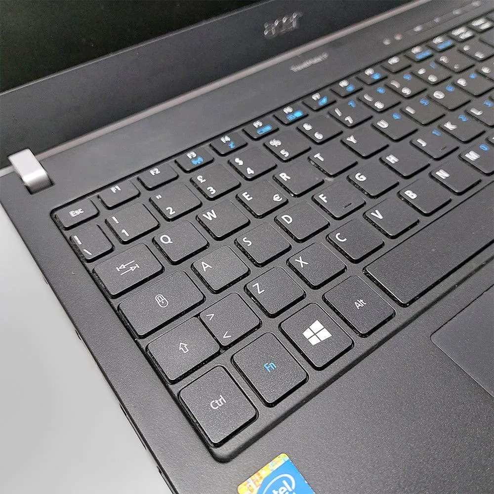 Acer TravelMate P645-S Laptop (Intel Core i5-5300U - 4GB DDR3 - SSD 256GB - Intel HD Graphics - 14.0 Inch HD - Cam) Original Used