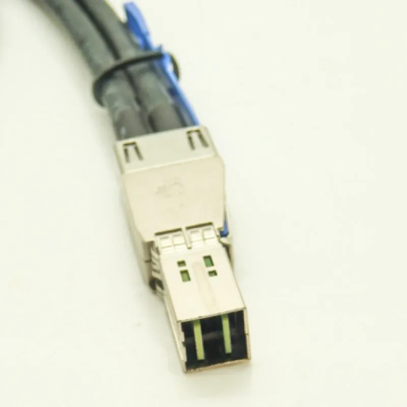 Amphenol FCI 1m Computer Cable MINI-SASHD To MSAS Ext Cable 10117771-3010HLF