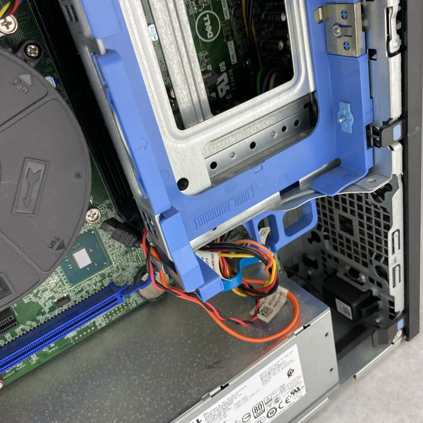 Dell Optiplex 5050 SFF Intel Quad Core i7-7700 3.60GHz 1x16GB DDR4 RAM No HDD OS