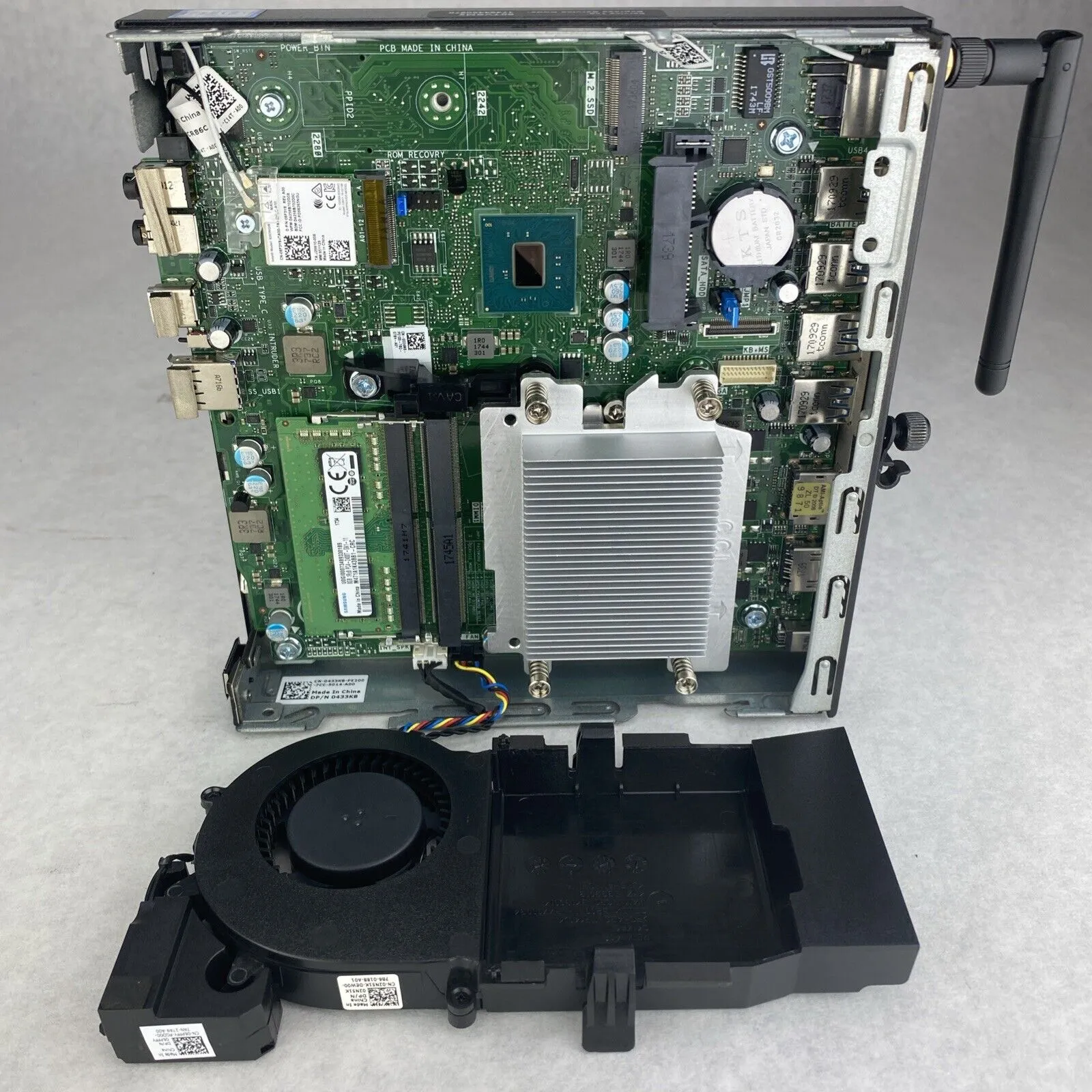 Dell Optiplex 7050 Micro Intel Quad Core i5-7500T 2.70GHz 1x8GB RAM No AC HDD OS