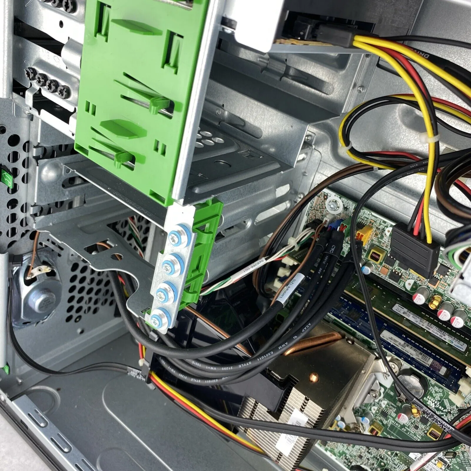HP Compaq 6200 Pro MT Intel Core i3-2120 3.30GHz 4GB RAM No HDD No OS