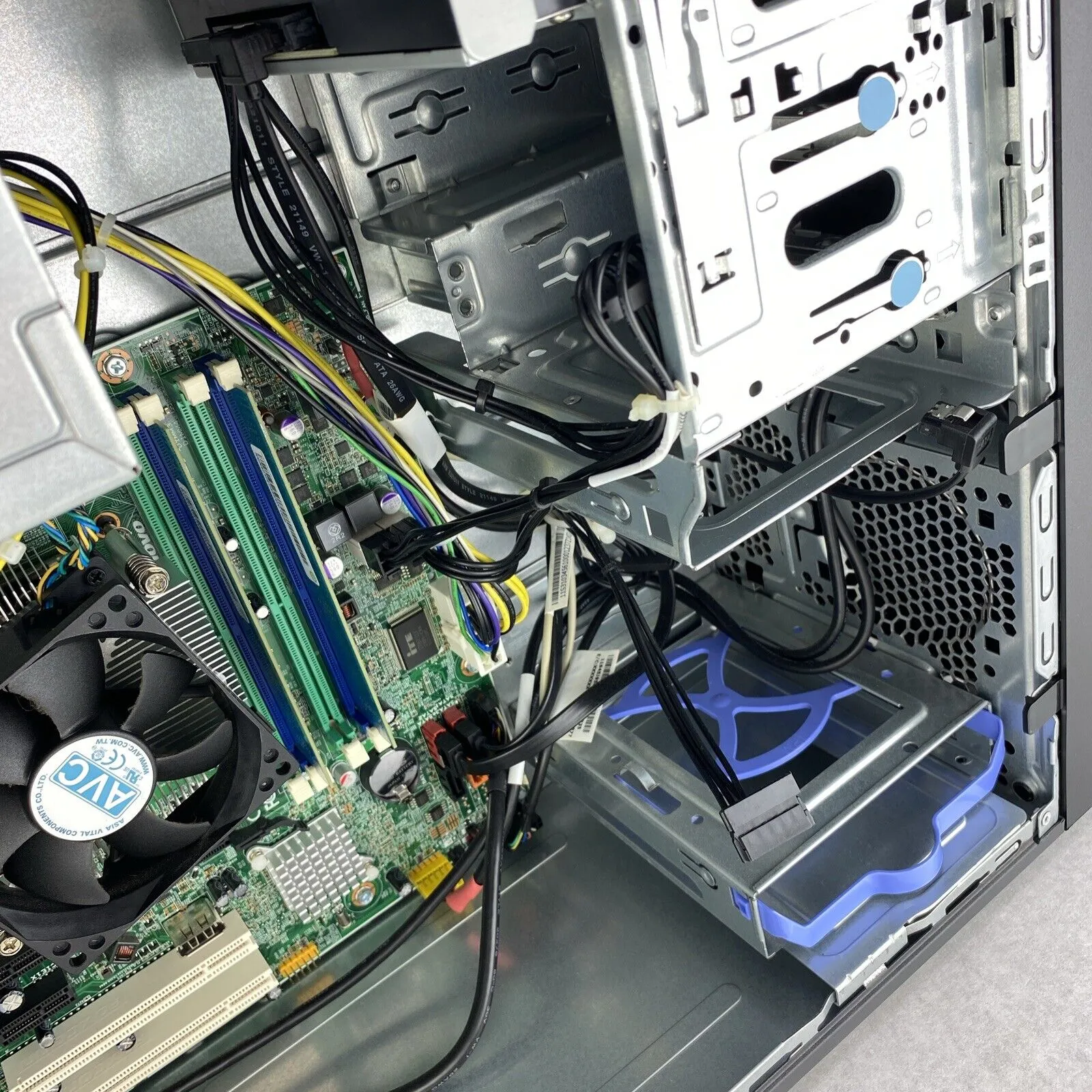 Lenovo ThinkCentre M92p MT Intel Core i5-3470 3.20GHz 4GB RAM DVDCD/RW No HDD OS