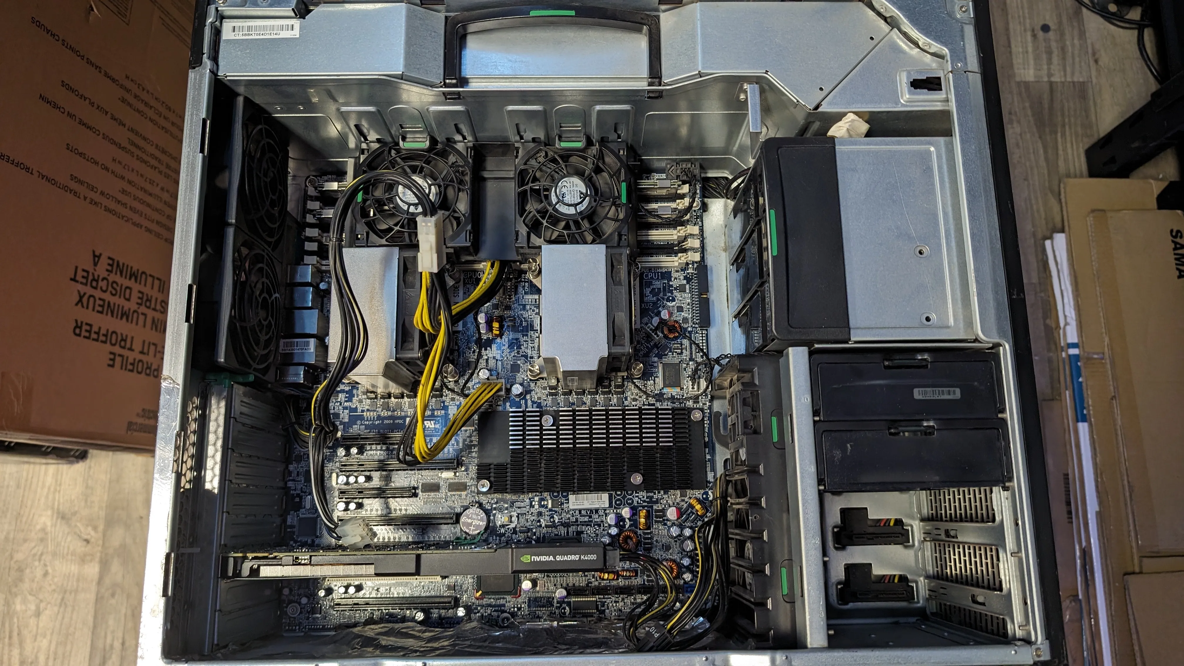 PC Desktop HP Z800 2 x Intel Xeon ES640 2,66GHz SSD 120GB HDD 500GB 32GB NVIDIA Quadro K4000