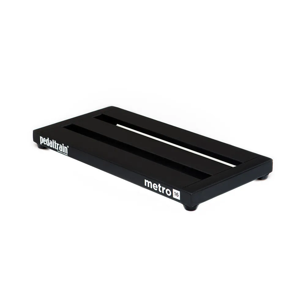 Pedaltrain Metro 16 With Hard Case