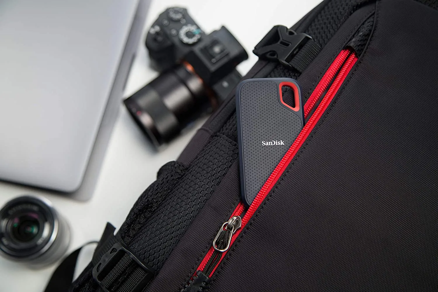 SanDisk SSD Extreme Portable E60 250GB up to 550MB/s Read