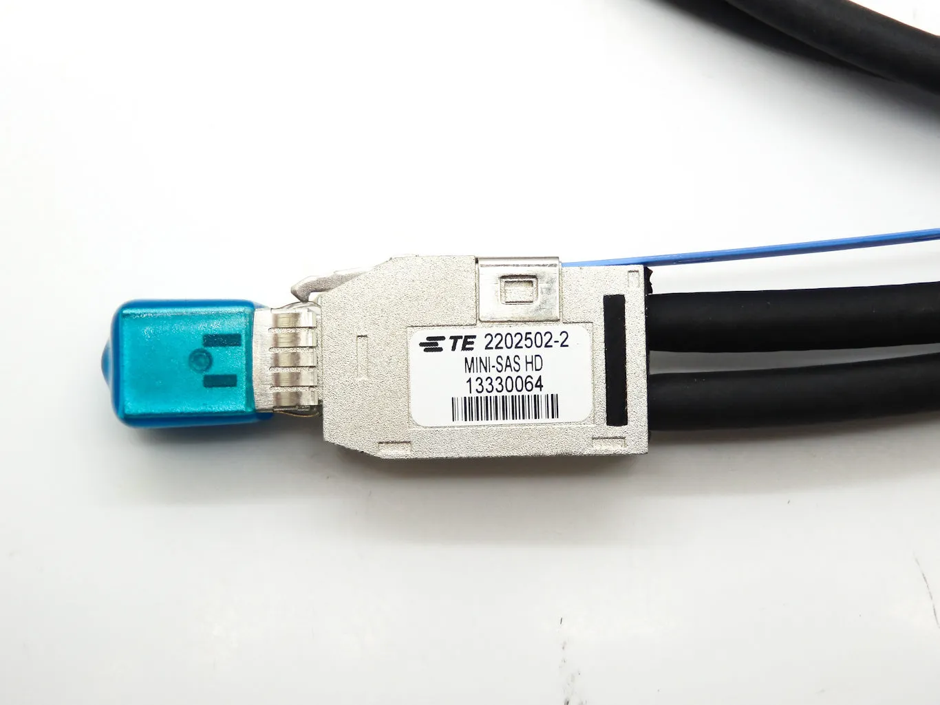 TE Connectivity 1M Mini SAS HD Cable Assembly 2202502-2
