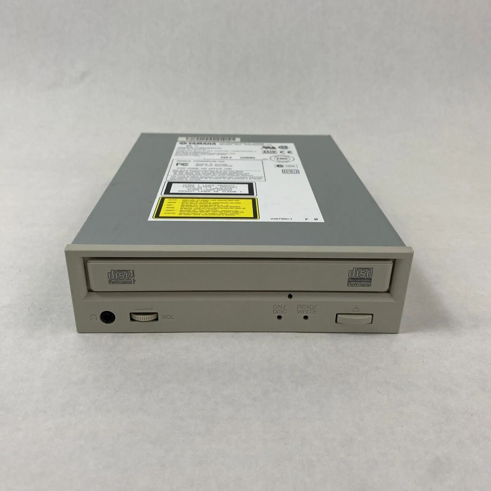Yamaha CRW8824E-NB CD Rewritable Drive